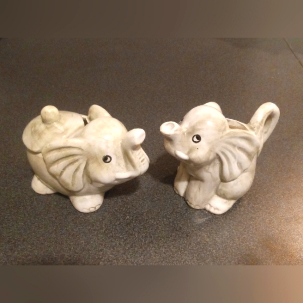Elephant sugar bowl and creamer